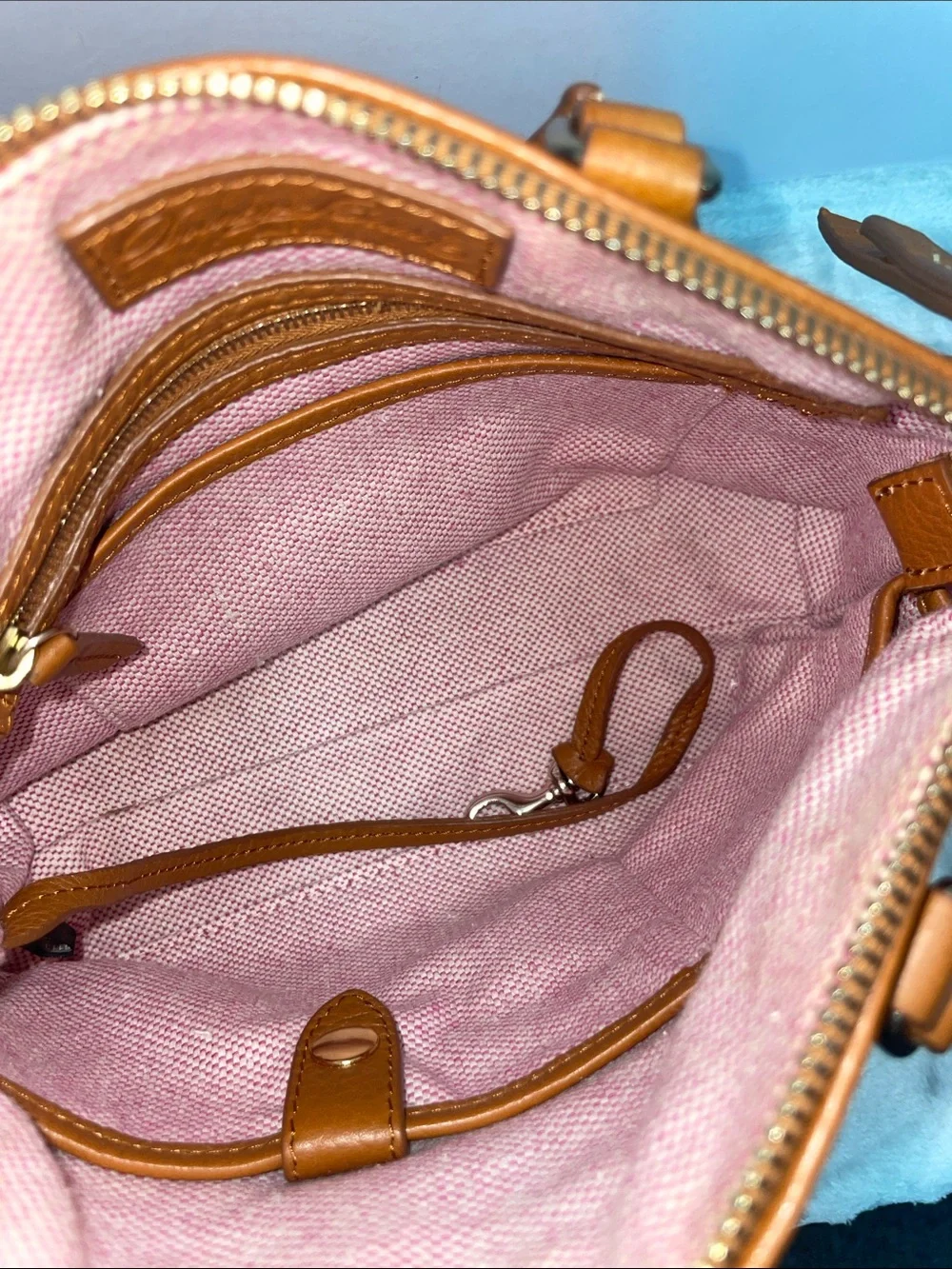 Dooney & Bourke ‘Dillen’ Satchel
